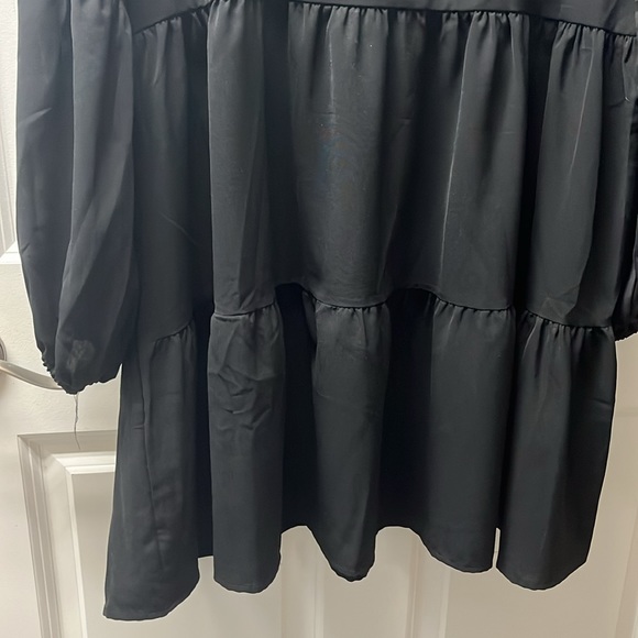 Black Long Sleeve Ruffle Dress - Picture 4 of 6